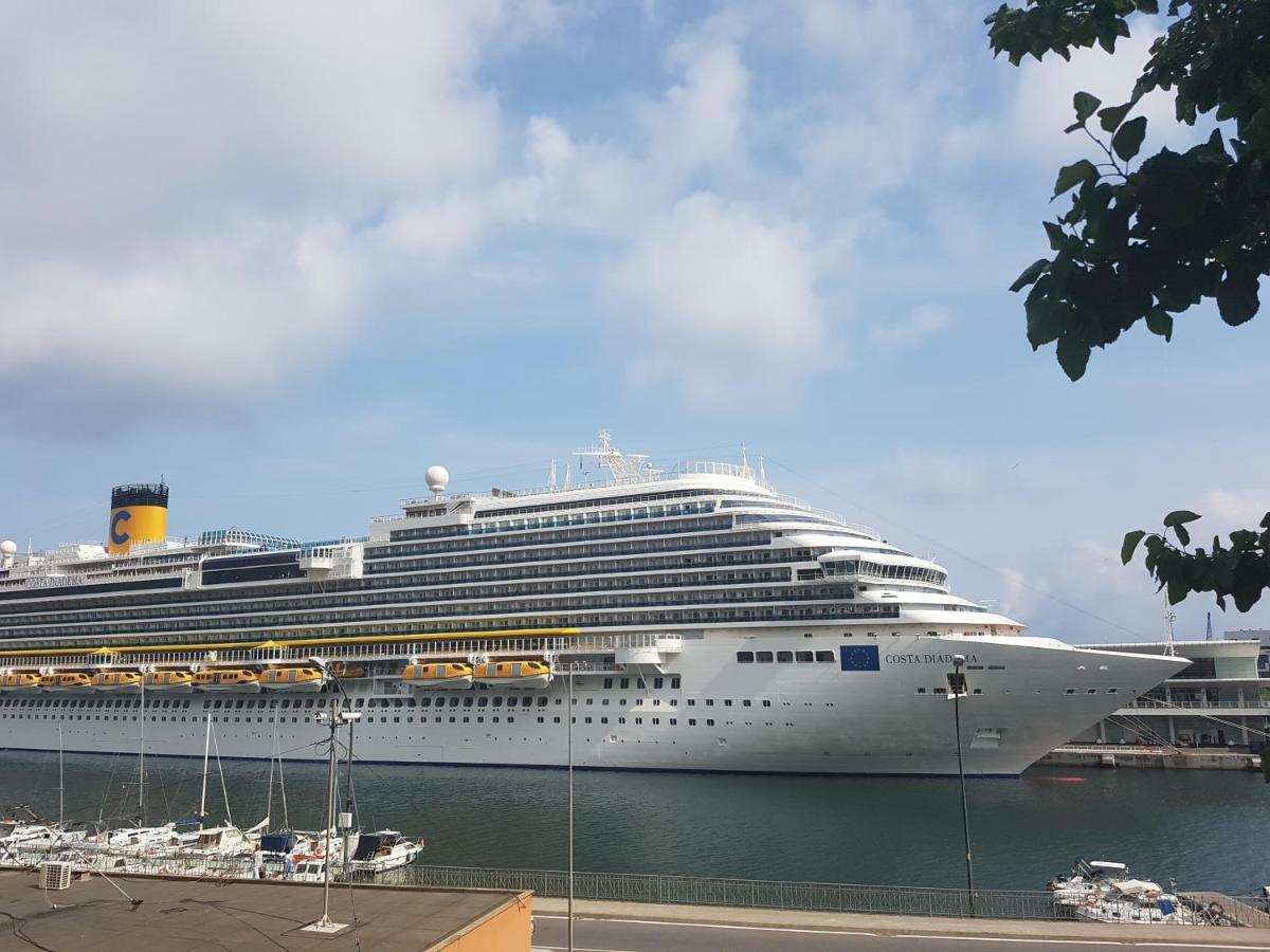 Willa Appuntamento Al Porto Savona Zewnętrze zdjęcie